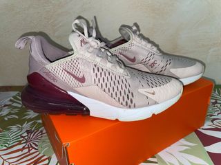 Nike Air Max 270 - Morado/Rosa de segunda mano por 55 EUR en Zaragoza en  WALLAPOP