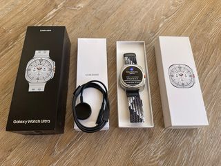Samsung Galaxy Watch Ultra - Como nuevo