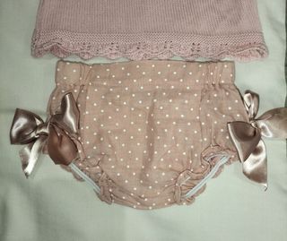 Conjunto bebé niña Talla 3 meses. Carmen Taberner