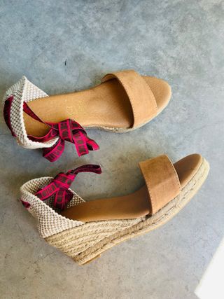 Alpargatas Cuplé beige y rosa - 38