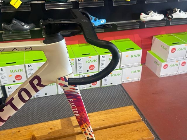 Cuadro Factor Ostro VAM edición limitada