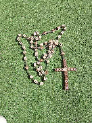 Rosario cerámico artesanal