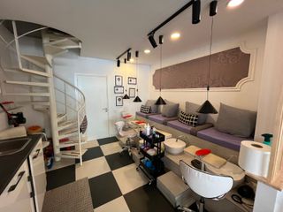 R-7938260 Traspaso Centro de Estética en Sarria