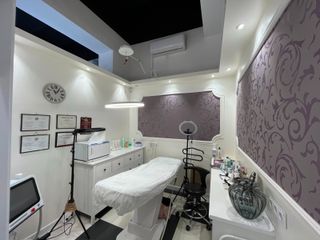 R-7938260 Traspaso Centro de Estética en Sarria