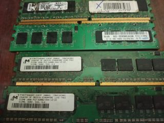 2 Tarjetas RAM de 1GB 2Rx8 y 2 de 512Mb 1Rx8