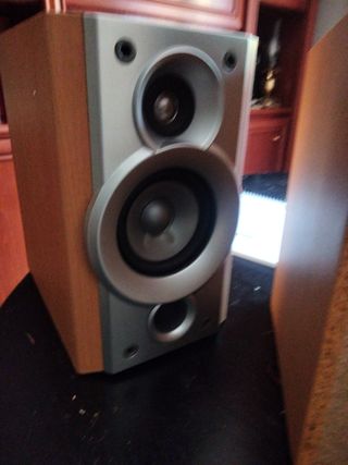 Altavoces JVC - Sistema de sonido