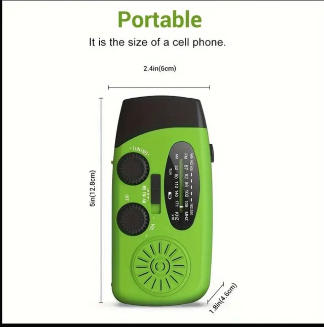 RADIO SOLAR RECARGABLE CON DINAMO Y USB - NUEVA