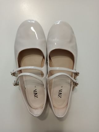 Bailarinas Zara charol beige 36