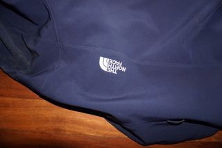 North face chamarra impermeable