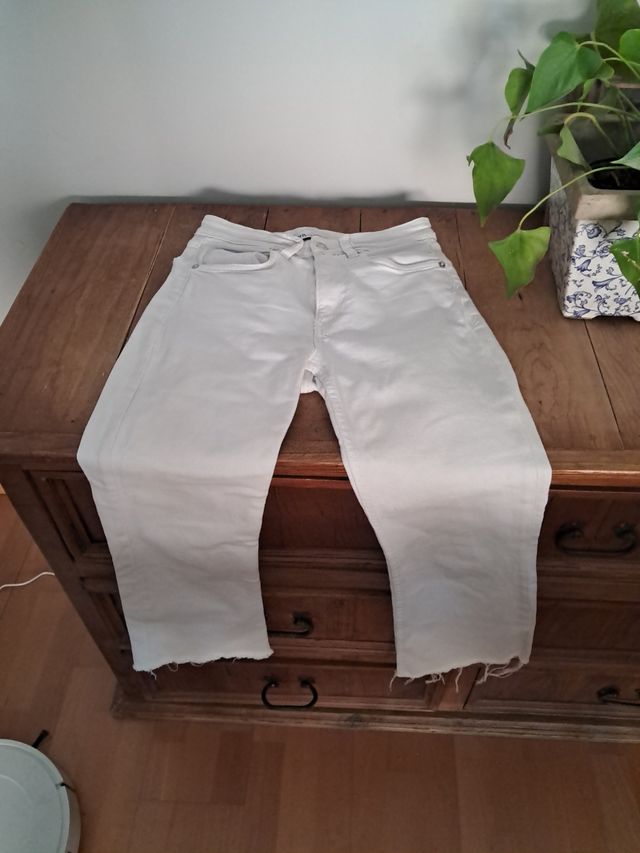Jeans Zara blancos mujer