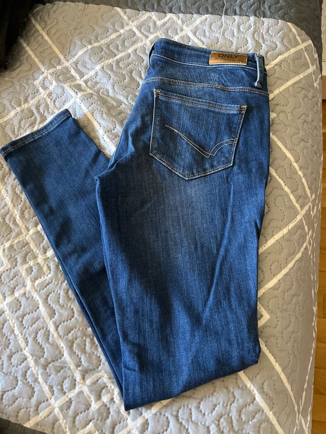 Vaqueros Only - Azul - Talla 29/30 ( para una S/M)