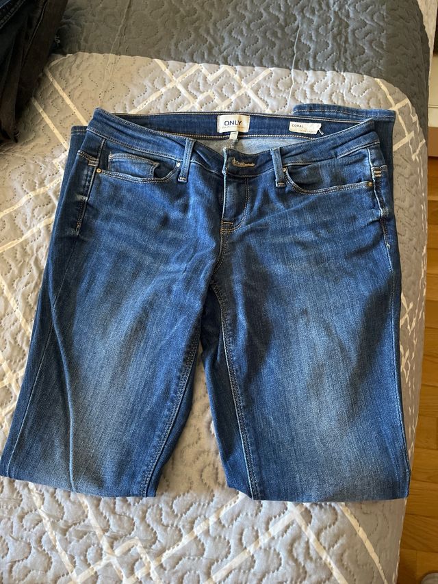 Vaqueros Only - Azul - Talla 29/30 ( para una S/M)