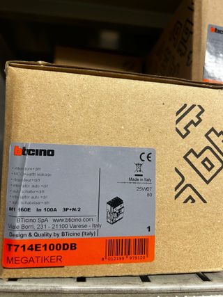Interruttore magnetotermico BTicino T714E100DB