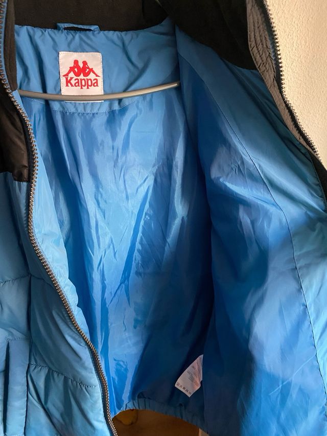 Abrigo plumas Kappa azul y negro