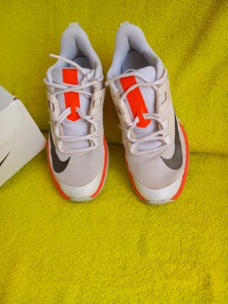 Zapatillas Nike Vapor - Blancas y Rojas