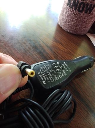 SONY 12V/24V Cargador  XA-D3 coche 5.2V