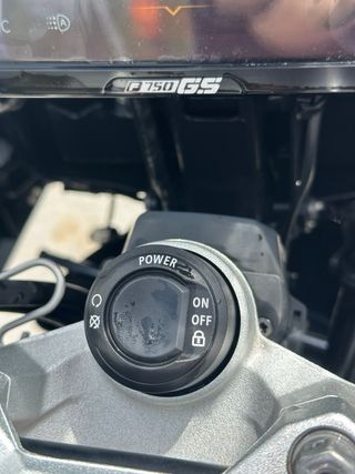 BMW F750GS - 2022, 11.000km como nueva