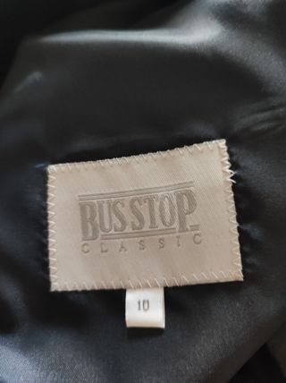 Traje negro 3 piezas seminuevo