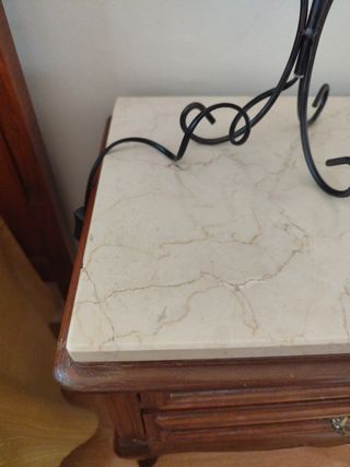 Mesilla vintage con marmol