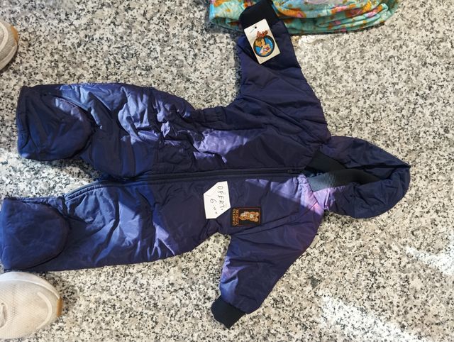 Bañadores vintage , sandalias,bata,y prendas