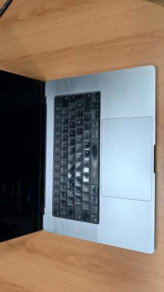 Apple MacBook Pro M1 16"