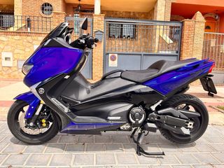 Yamaha TMax DX 2018