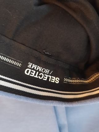 Traje azul hombre