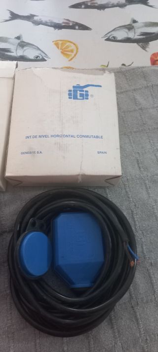 Bomba dosificadora TECNO DOSI + 2 boyas