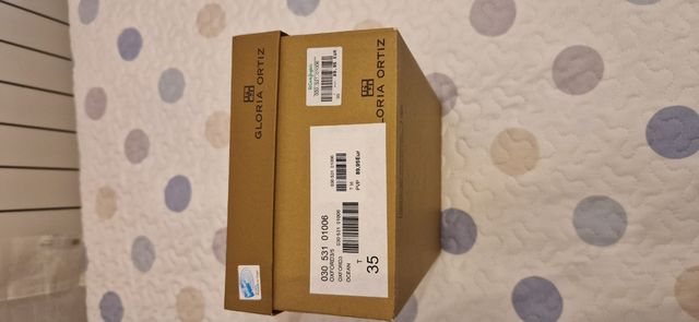 Salones Gloria Ortiz Piel Azul - 34