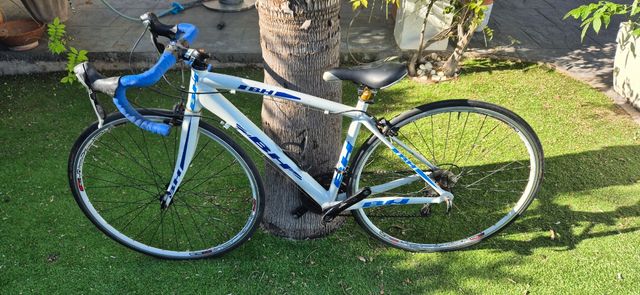 Bicicleta BH carretera junior 8-12años