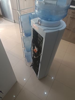 Dispensador agua 