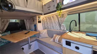 Volkswagen Caravelle 2.5 TDI Caravana.