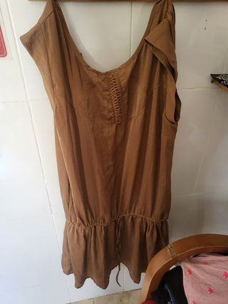 Se vende lote de ropa unas 35 piezas todo variado