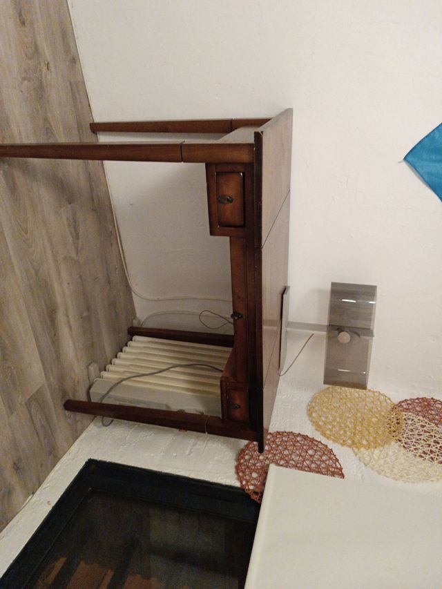 Tocador madera marrón