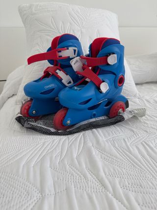 Patines Oxelo niñ@, azules y rojos.