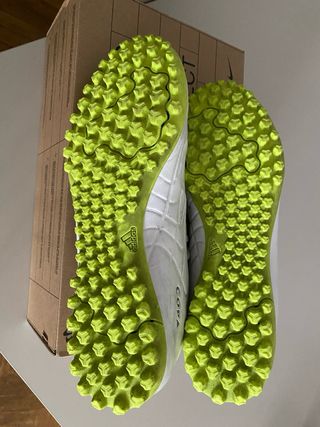Adidas niño multitaco blancas