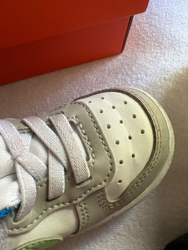 Zapatillas Nike bebé talla 21