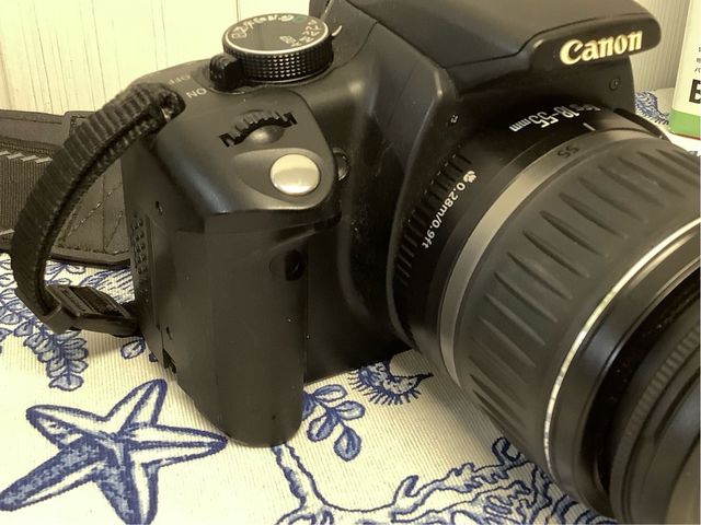 Canon EOS 350D + objetivo 18-55mm