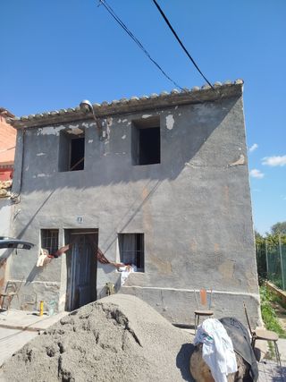 Casa antigua para reformar