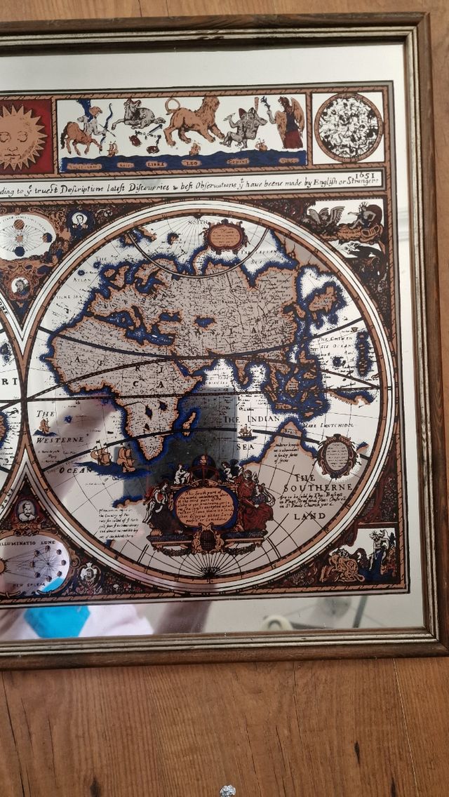 Espejo mapa mundo antiguo