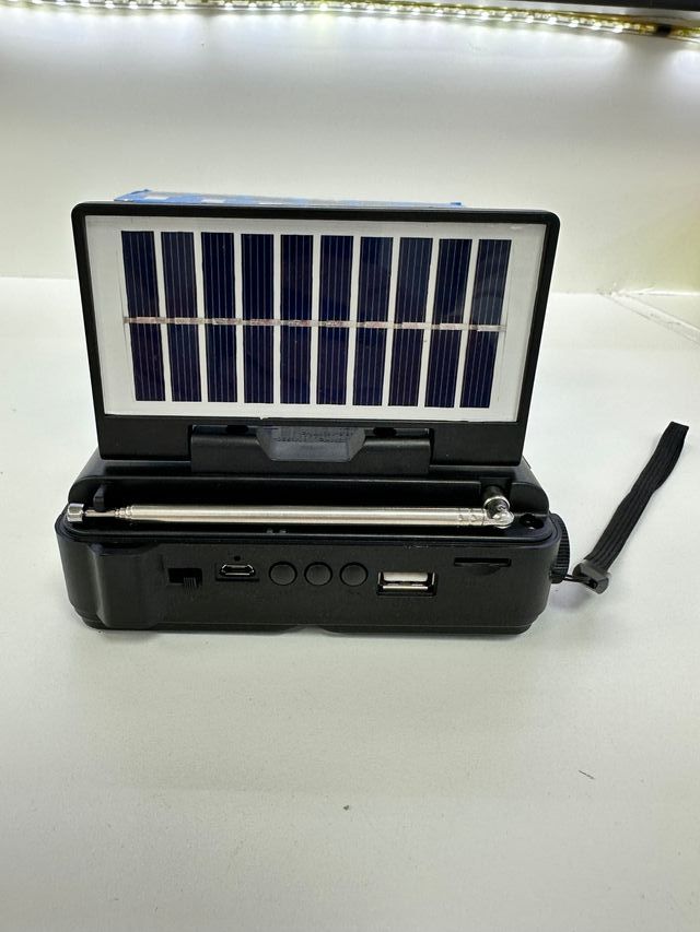 Radio solare RD-322BTS