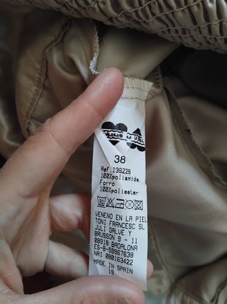 Vestido beige y negro fiesta