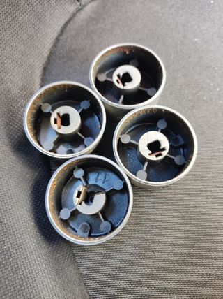 4 Manopole Ariston - Piano Cottura Hotpoint