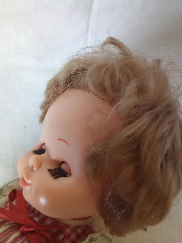 Muñeca Famosa años 70