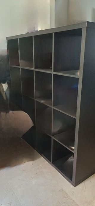 Estantería negra IKEA - 1 ud.