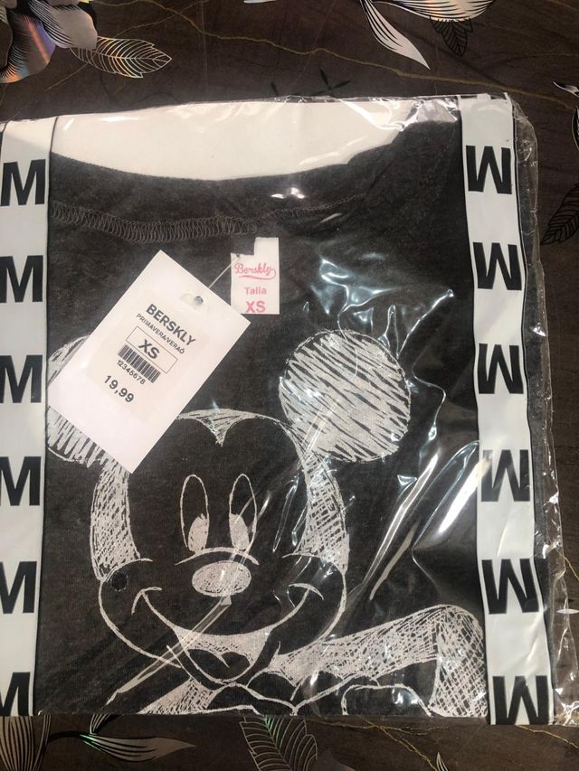 Camisetas manga corta nuevas con etiqueta