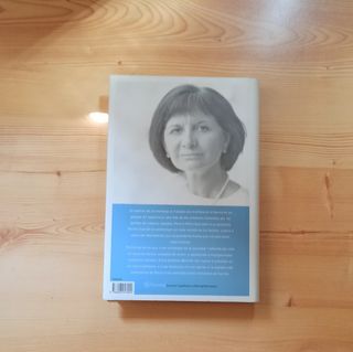 Un barco cargado de arroz (Novela negra)