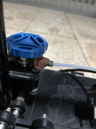 Impresora 3D Ender - 3 v2 + 5 filamentos  