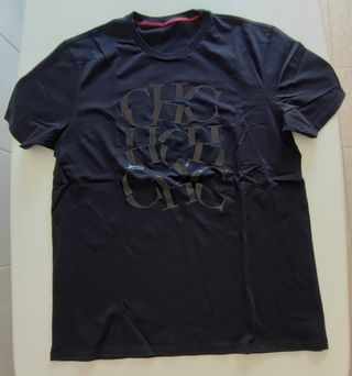 Camiseta carolina herrera