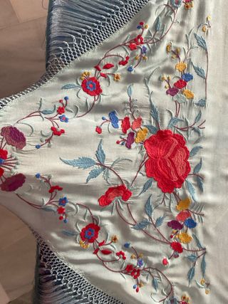 Mantoncillo Flamenca niña 
